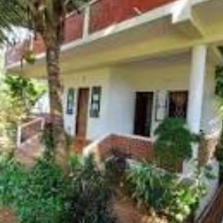 R K Beach Cottage โกการ์นา ภายนอก รูปภาพ